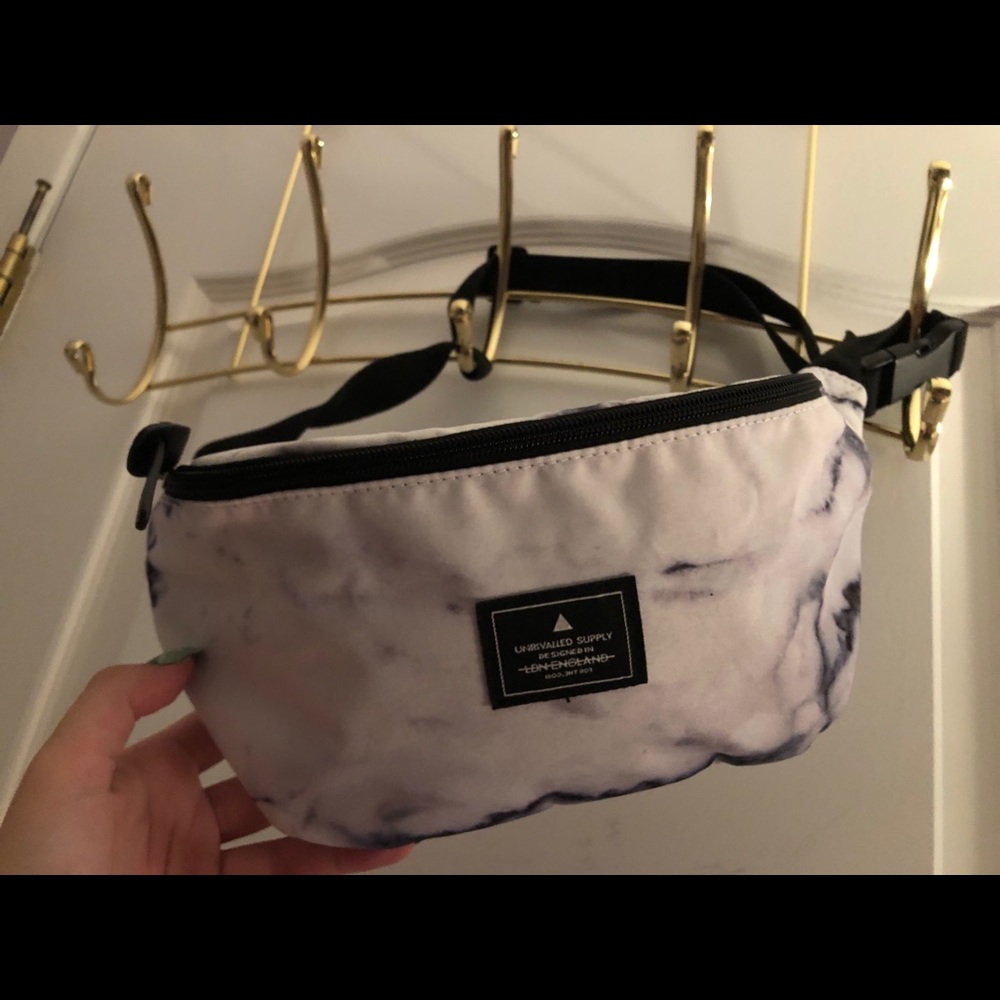 Marble Fanny Pack